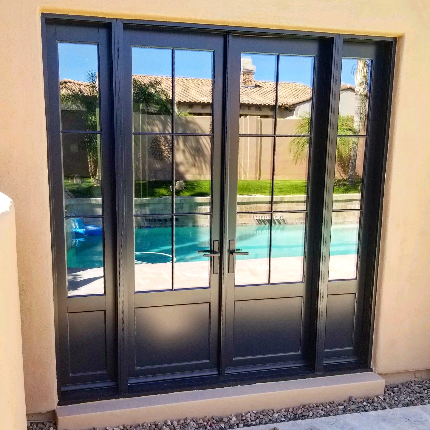 Arizona Window and Door in Scottsdale and Tucson showing black french doors for patio